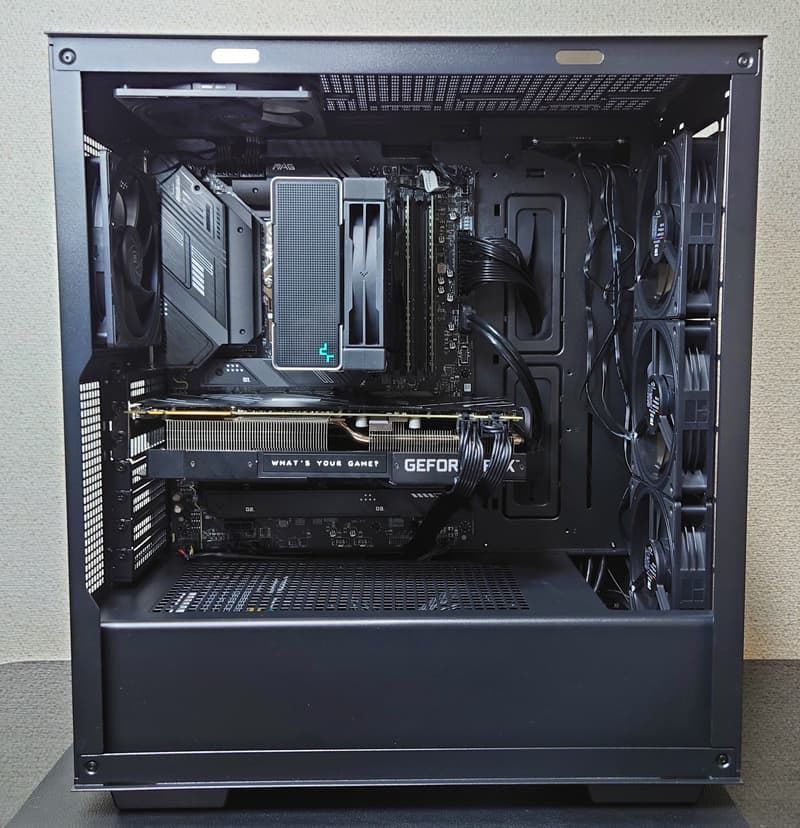 DeepCool CH510 グラフィックボード取付例