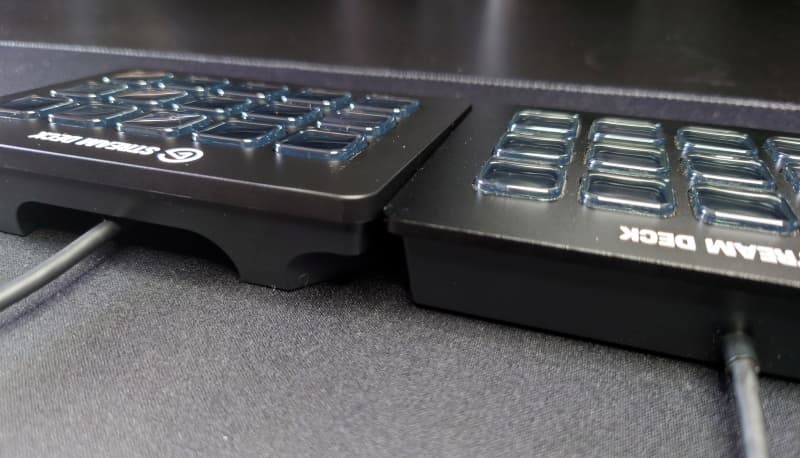 Elgato Stream Deck 初代とMK.2の上部を比較